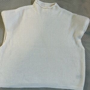 Fashion to Figure White Ribbed Knit Blouse